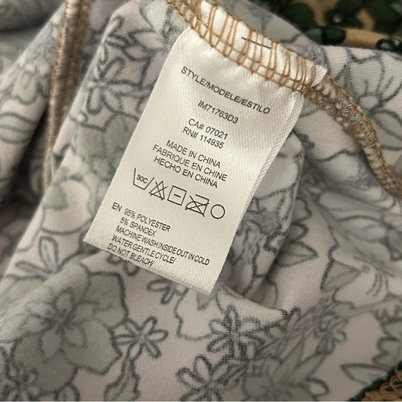 Rebel Sugar 60s Floral Mock-Wrap BodyCon Dress with Pencil Skirt Large - Picture 7 of 12